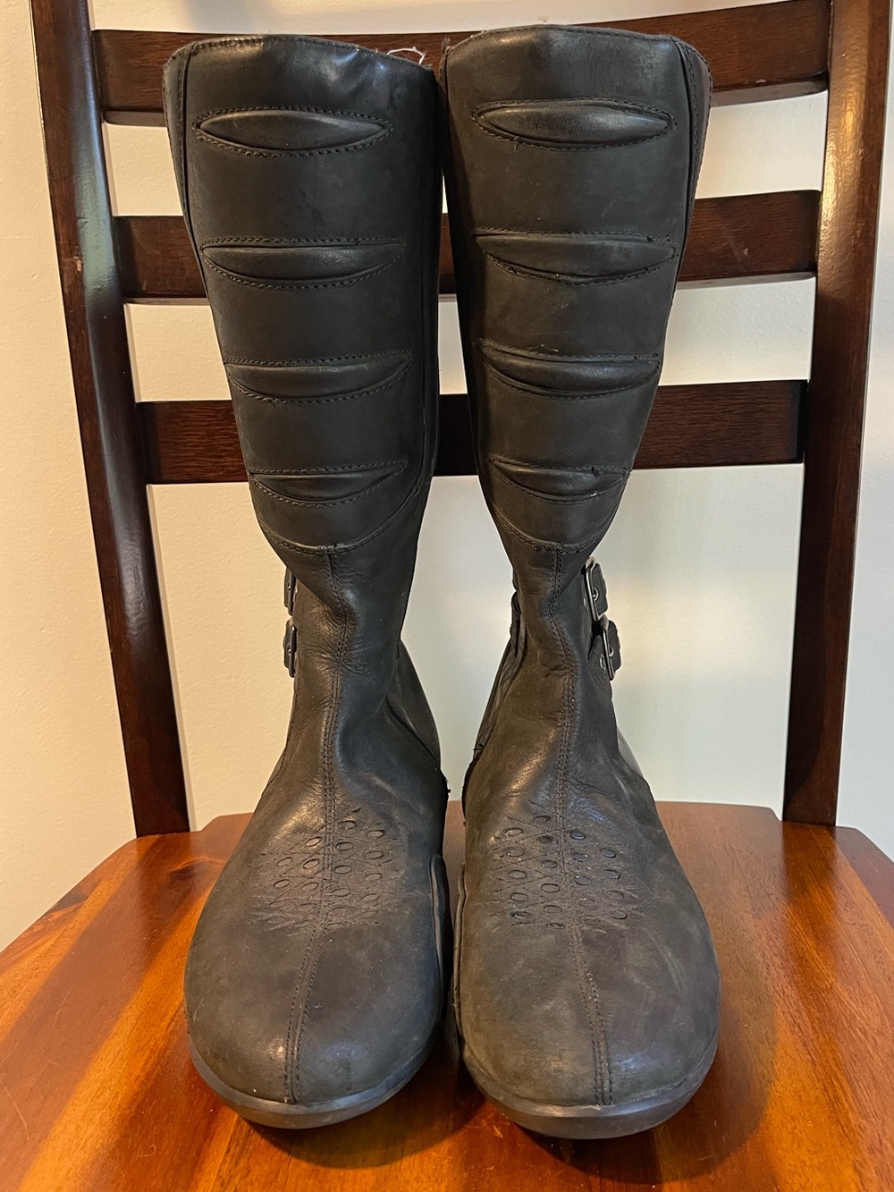 Icon Sacred Tall Black Leather Womens Motorcycle Riding Boots Size 9.5